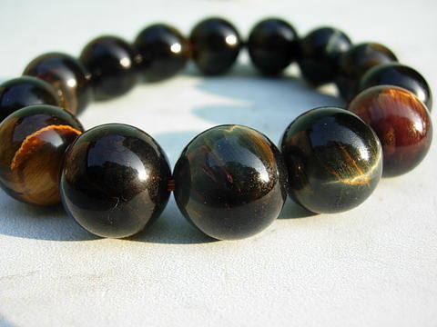 鹰眼石圆珠手链 _鹰眼石圆珠手链 价格_鹰眼石圆珠手链 图片_来自藏友xjwazw_玉器_地摊交易_华夏收藏网 cang.com