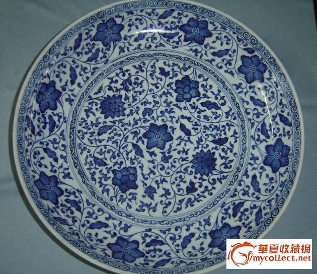 康熙青花人物纹树叶款大盘图片