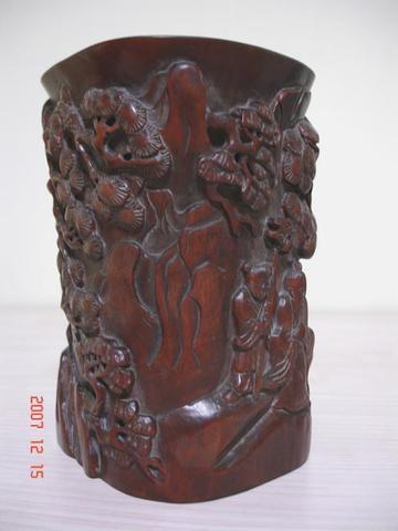 特价系列:民国水杨木雕笔筒_特价系列:民国水