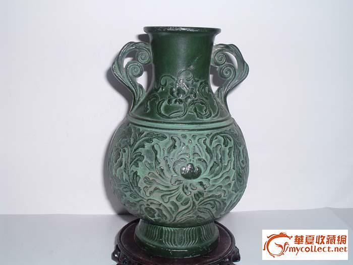 珍藏品,早期寿庆双耳刻花老锡瓶