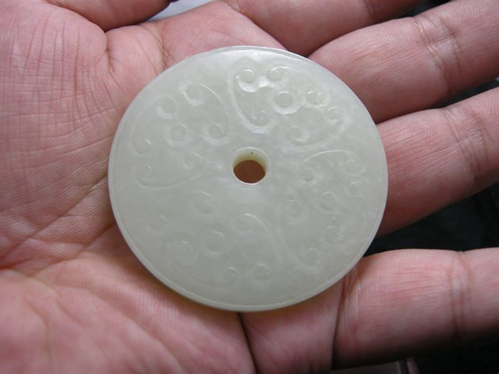 和田白玉吉祥云纹(圆圆满满)玉佩_和田白玉吉