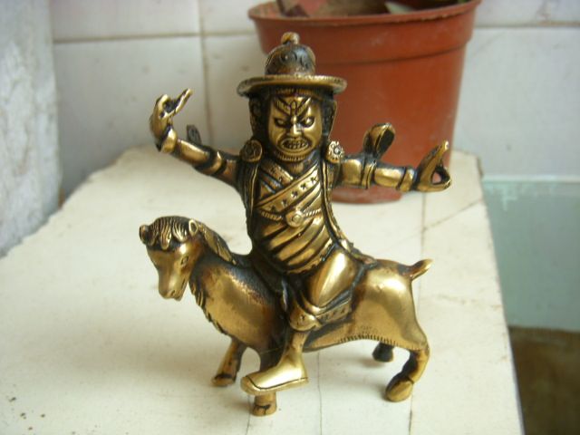 骑羊护法金刚 _铜制藏教骑羊护法金刚 价格_铜