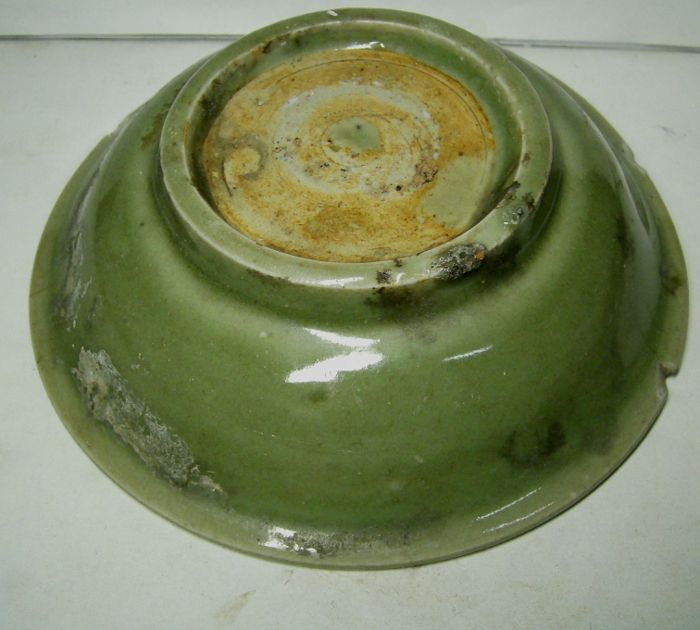 今日特价!大开门元龙泉刻花大洗(近梅子青)-今