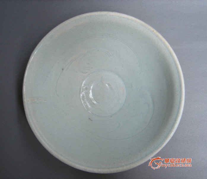 南宋景德镇窑青白釉天鹅莲瓣碗