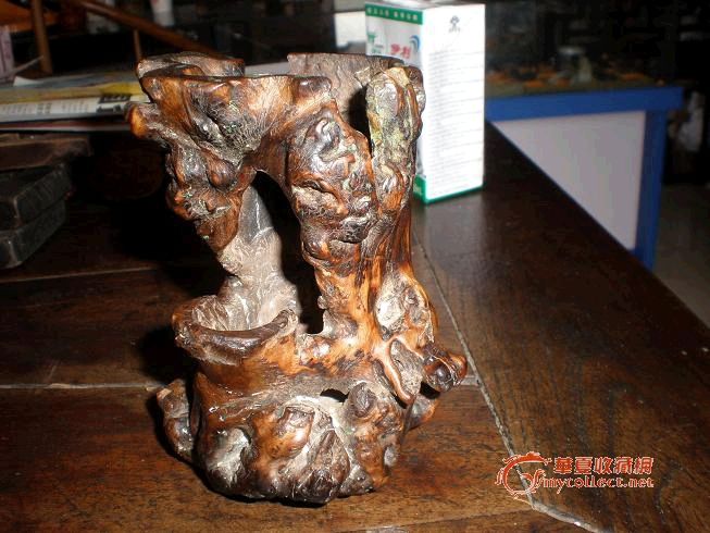 根瘤老笔筒_根瘤老笔筒价格_根瘤老笔筒图片_来自藏友那年2005_木器_地摊交易_华夏收藏网 cang.com