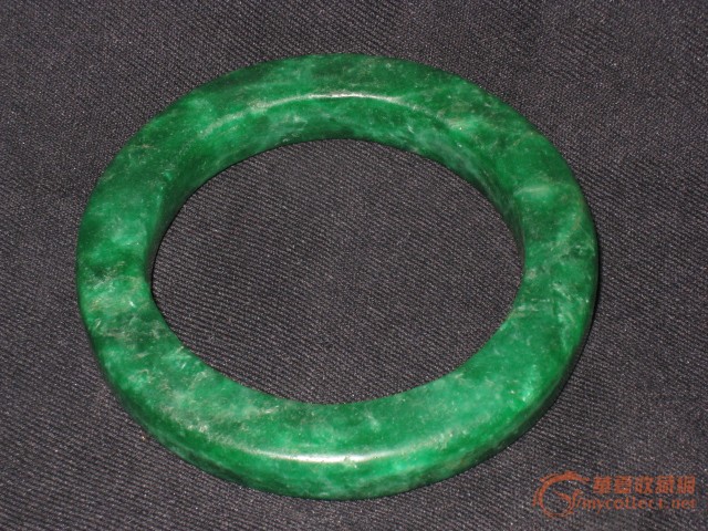 ϵ