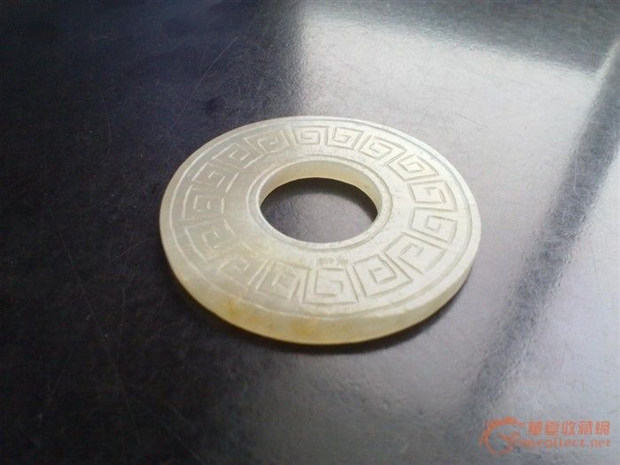 清代和田籽料玉璧