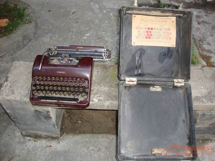 民国上海金城工艺社琉璃印泥盒 _民国上海金城