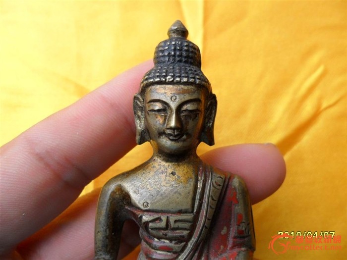 清代泥金佛像