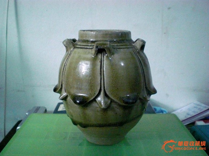 *安阳窑青瓷莲花罐