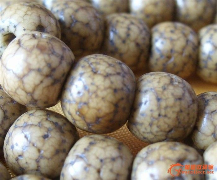 108颗颗爆老开片的奶油星月菩提佛珠_108颗颗