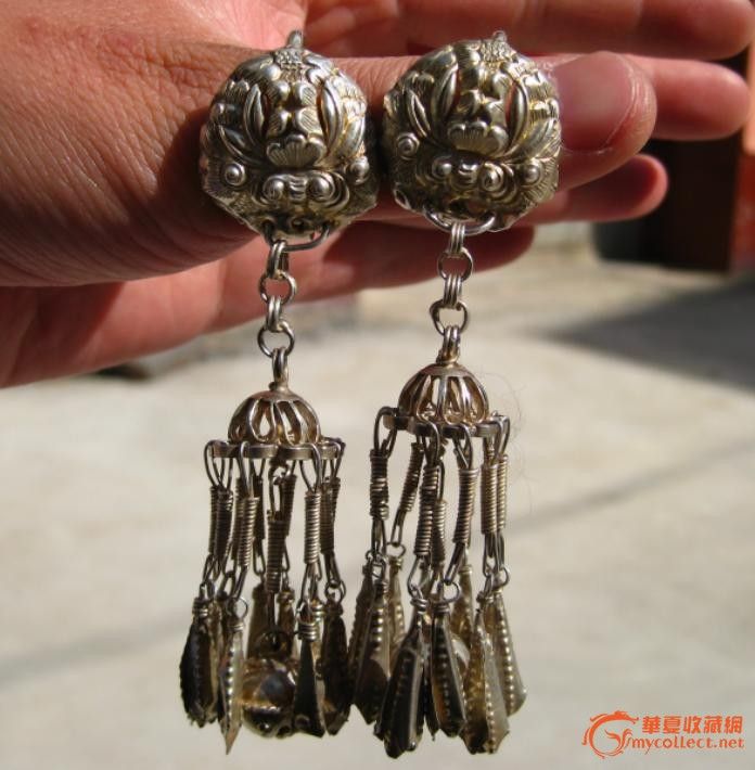 清代一对苗族银耳环_清代一对苗族银耳环价格