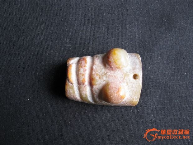 早年出土的红山文化玉大眼玉蝉