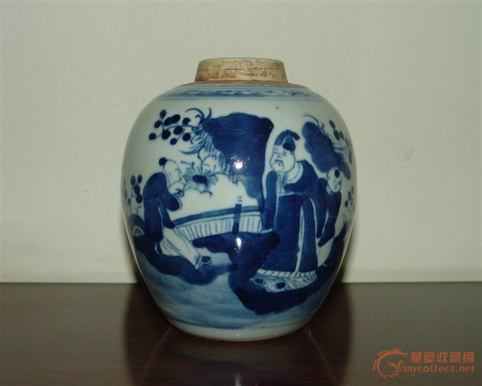 清代青花人物罐