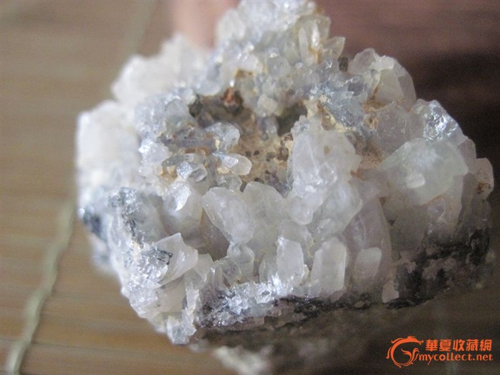 金矿石原矿晶体