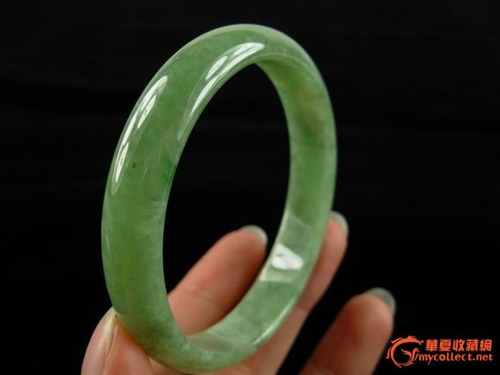 完美老冰种荧光满绿阳绿翡翠厚装手镯送证书-