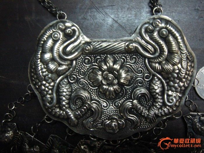 两套老苗族银饰_两套老苗族银饰价格_两套老