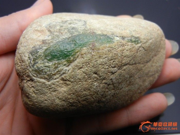 400克大马坎阳翠绿极品翡翠原石(SLYZ)_400克大马坎阳翠绿极品翡翠原石(SLYZ)价格_400克大马坎阳翠绿极品翡翠原石(SLYZ)图片_来自藏友qd1716_玉器_地摊交易_华夏收藏网 cang.com