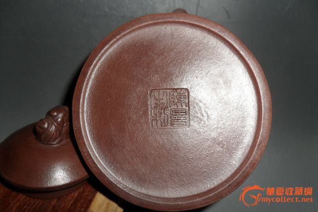 底款:陈曼生制/金狮半月壶◢宜兴紫砂