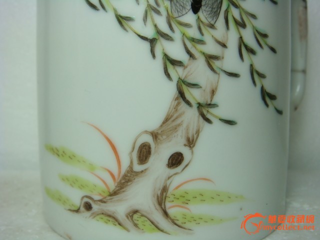 民国(戴鸿法)画【鸣蝉图】一只硕大的蝉在柳树