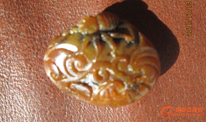和田玉洒金皮_和田玉洒金皮价格_和田玉洒金
