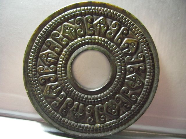 春秋饕餮纹玉璧