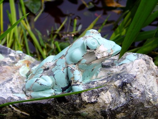 巧雕绿松石青蛙