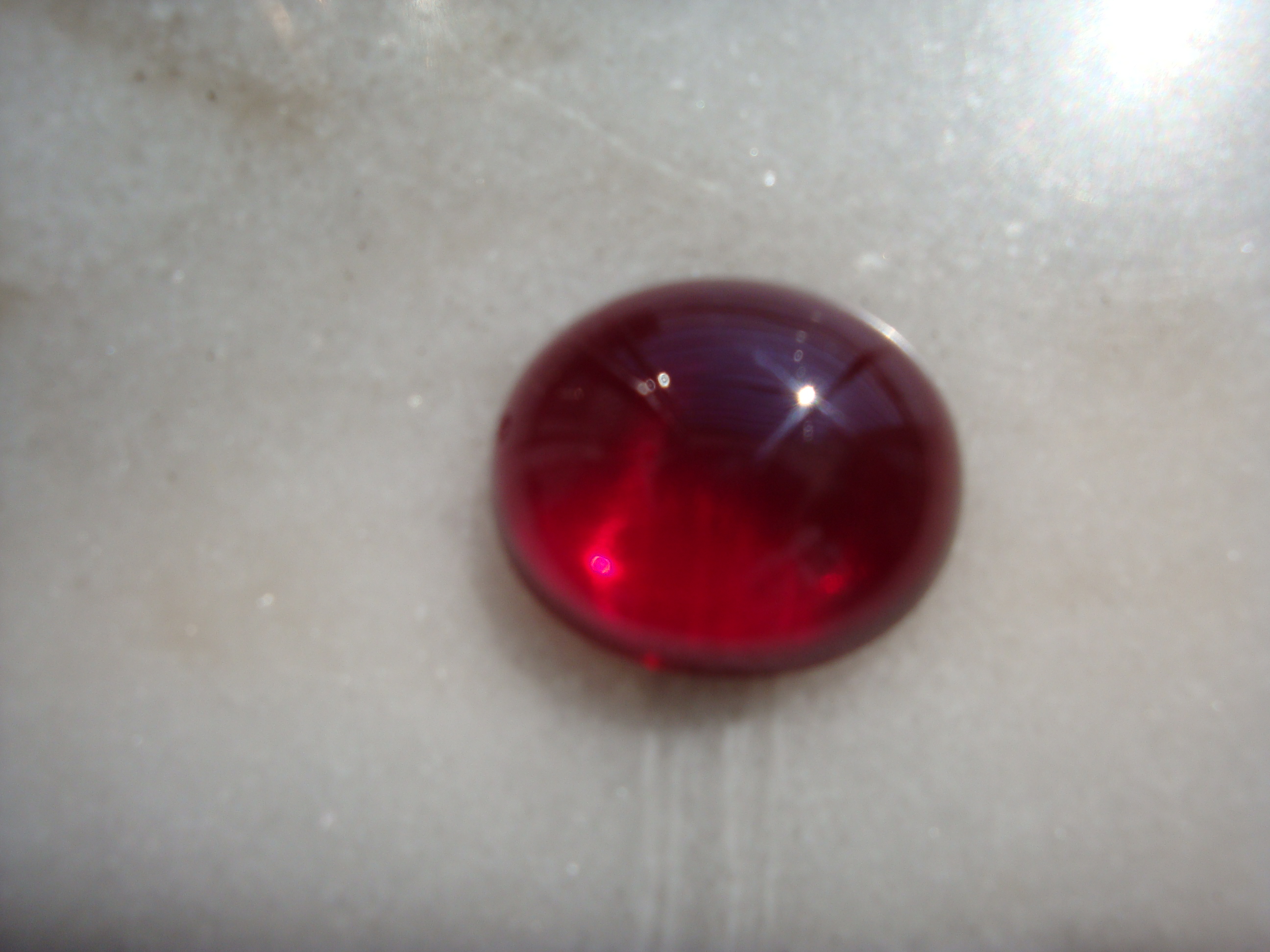 缅甸红宝石形成条件(缅甸红宝石形成条件及特点)