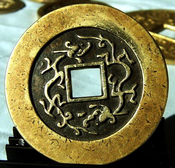 溜金,溜金斗拱,鎏金金_大山谷图库