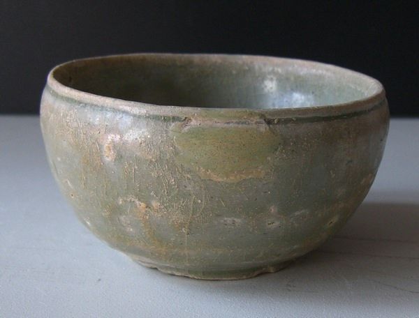 地摊 陶瓷 其它 东晋越窑小钵