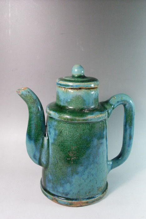 清代石湾窑绿釉酒壶