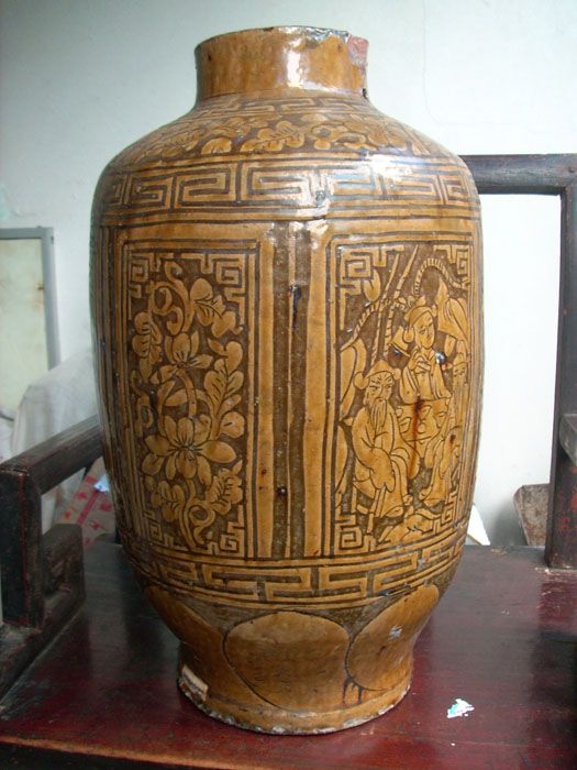 清代马口窑戏曲人物酒坛子