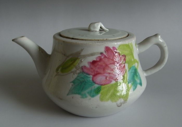 地摊 瓷器 晚清少山作粉彩花鸟执壶