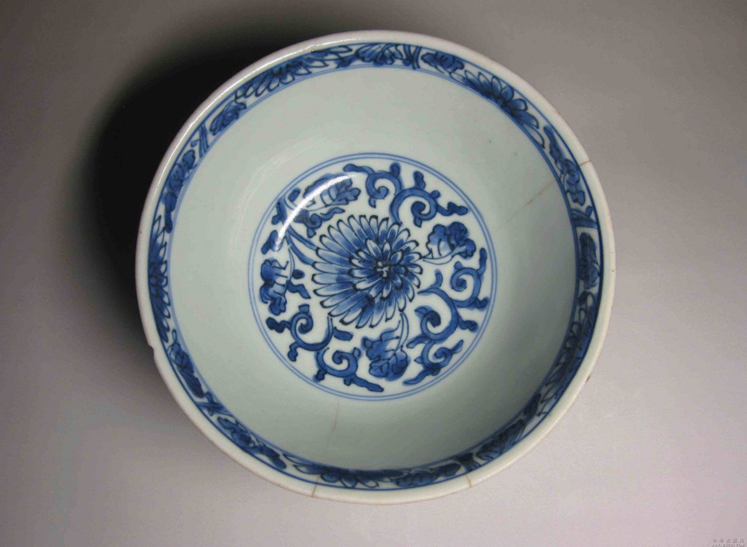 地摊 陶瓷 其它 雍正二官窑青花盘