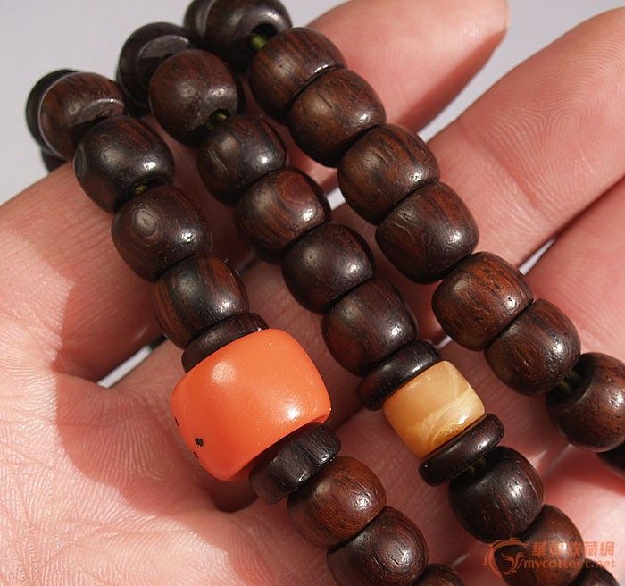 一串老黄花梨佛珠