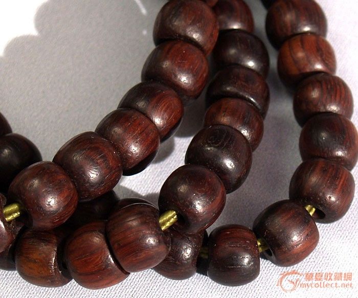 一串老黄花梨佛珠