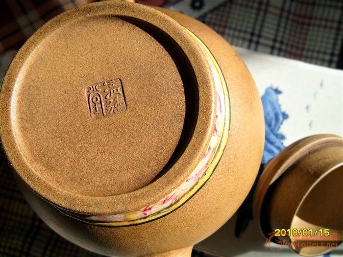 清德堂款紫砂壶