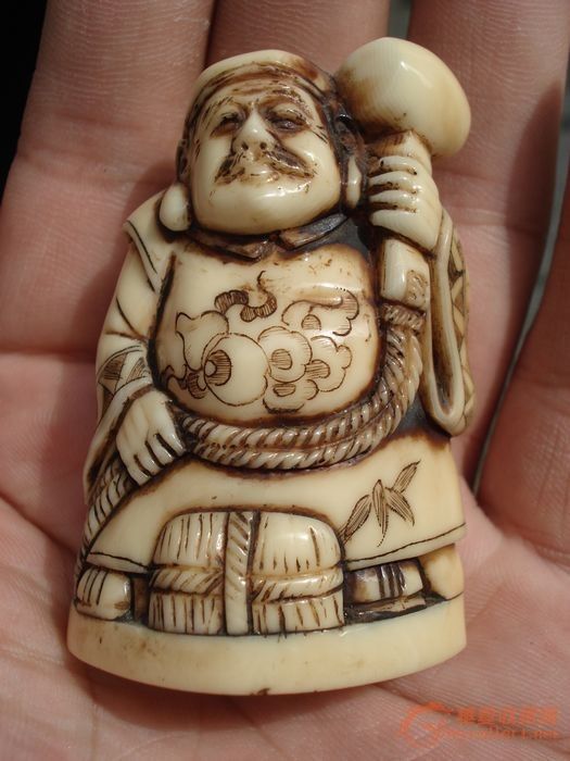 地摊 杂项 海猪牙 显示上一幅图片 显示下一幅图片