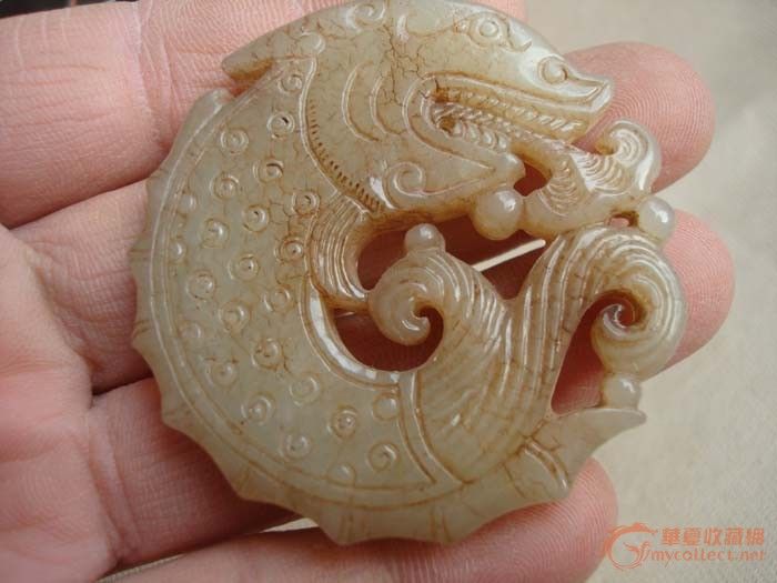 出土的和田鱼化龙玉佩-出土的和田鱼化龙玉佩价格-出土的和田鱼化龙