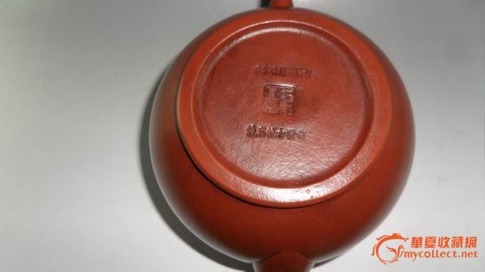 底款:古阳羡原矿朱泥前墅古龙窑烧中国宜兴/水平壶