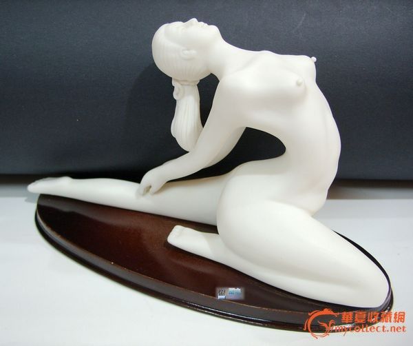白瓷维纳斯摆件 白瓷女人体摆件