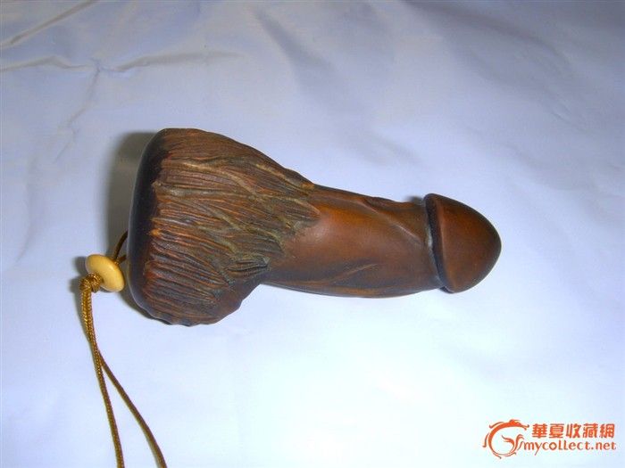 逼真的黄杨木"高潮"小阳具把件