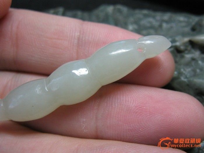 老和田玉莲藕挂件