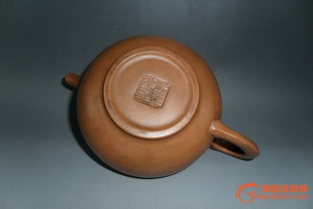 底款:蒋其仙制◣美女壶◢宜兴紫砂