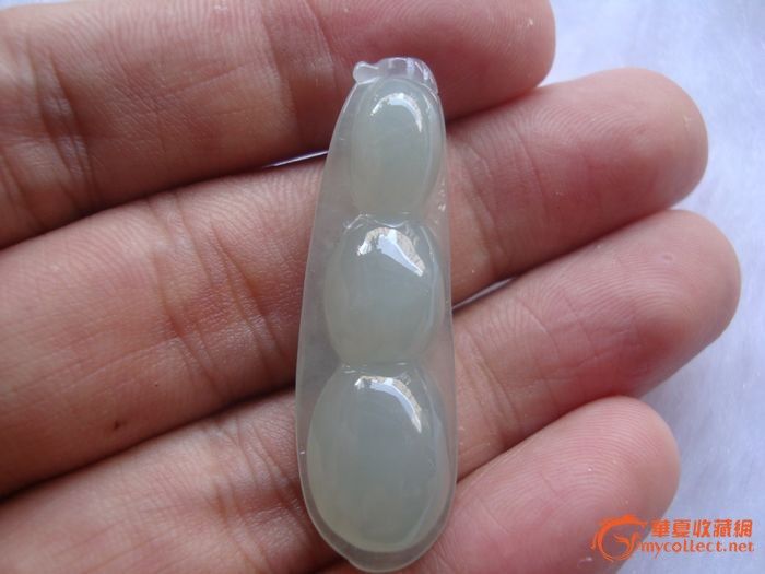 老坑翡翠扁豆挂件