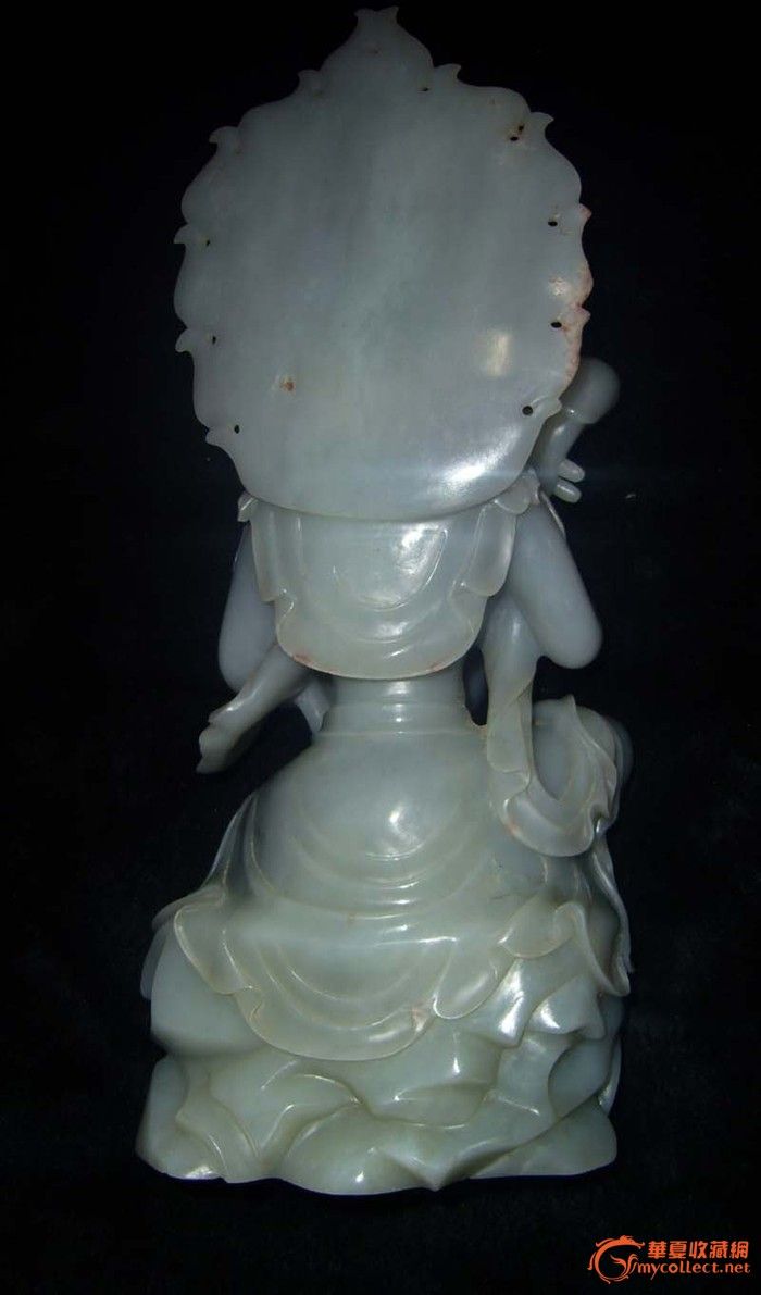 和田玉青花籽料 芘芭观音 高30cm 质地温润