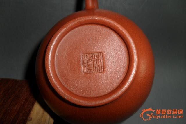 台湾回流壶!底款:陈鸣远/泥绘小圆壶◢宜兴紫砂