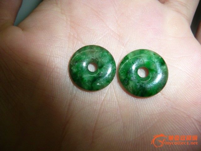 清代老翡翠老坑种正阳绿翡翠耳环坠子一对 带上绝对漂亮