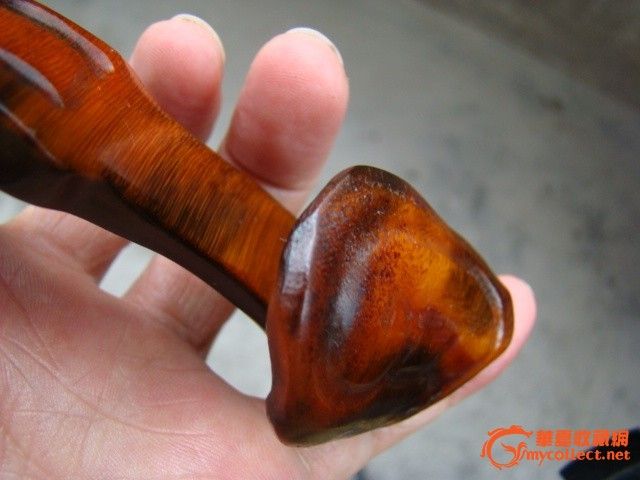 保真的清代犀牛角【如意】.